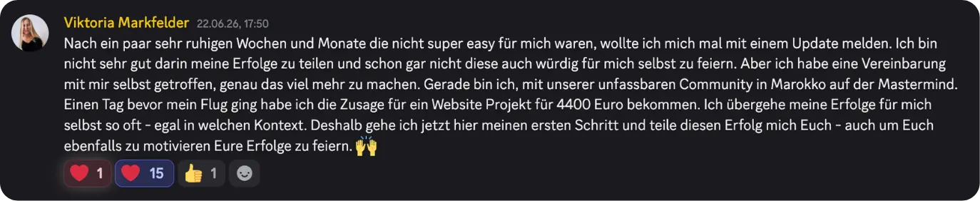 Viktoria Markfelder im Community-Discord: Website-Projekt für 4.400 €